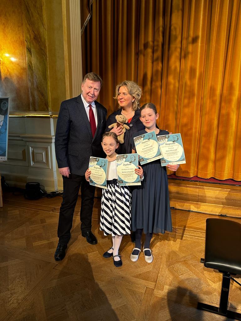 De Girard International Young Pianists Competition Żyrardów 18-21 V 2023